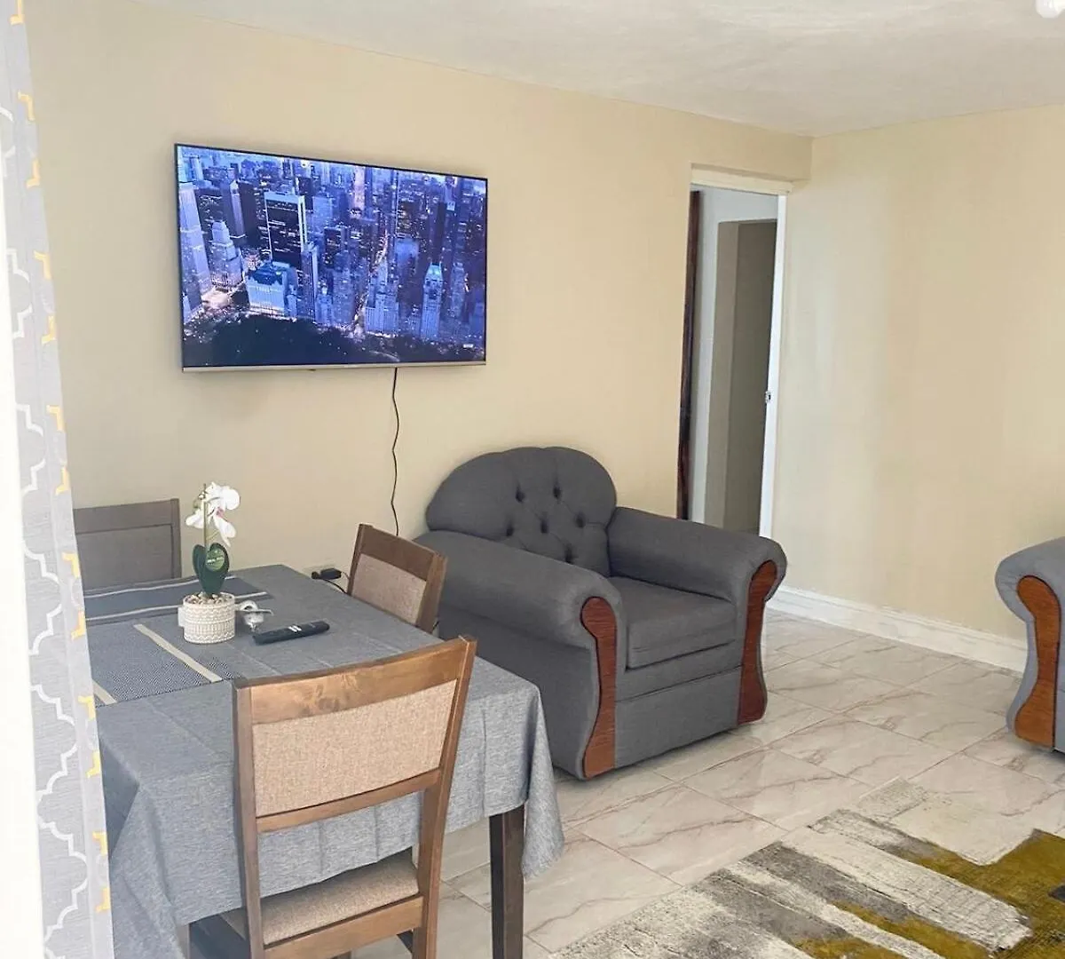 فيلا Aristo Oasis Santa Cruz بيت للعطل